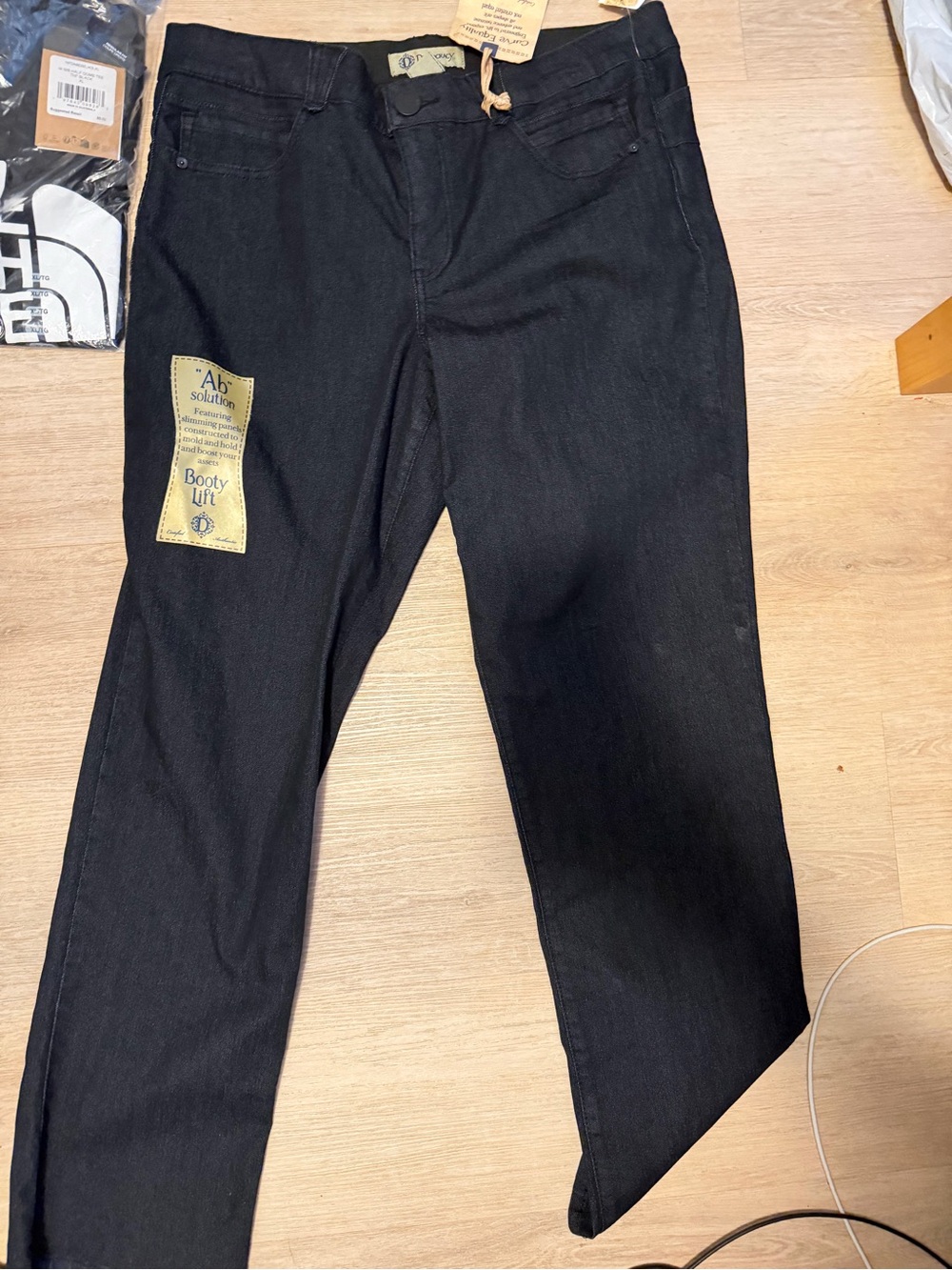 Democracy Ab and Booty Lift Jeans Size 16